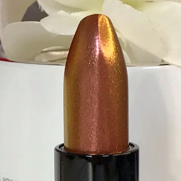 Isamaya Luckykiss Diamond Lip Glow Lipstick in Outlaw with Horse Case 3.5g *BNIB - Picture 10 of 16